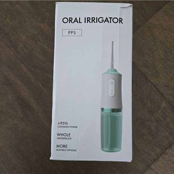 CORDLESS DENTAL WATER FLOSSER : RECHARGEABLE JET FLOSS TOOTHPICK - Picture 2 of 9